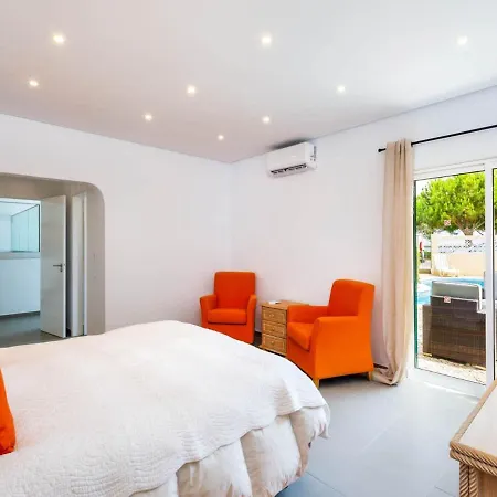 Oceano Golf 482 2 Bedrooms Sea Views A Stones Throw To The Villa Vale do Lobo
